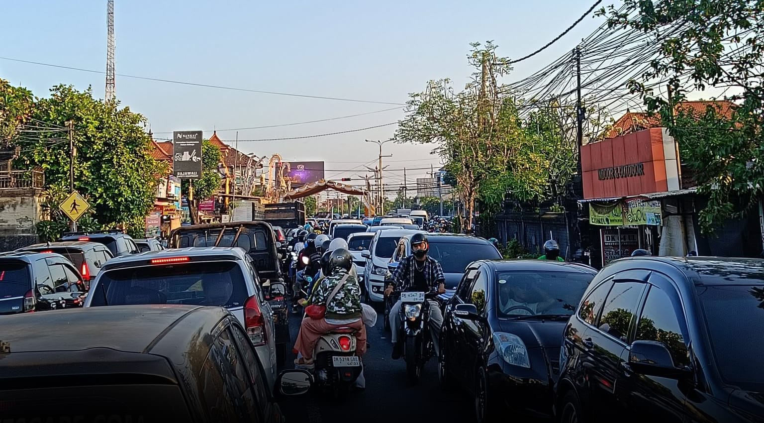 Kendaraan 1,4 Juta Penduduk 800 Ribu Jiwa,  Denpasar Dorong Budaya Jalan Kaki