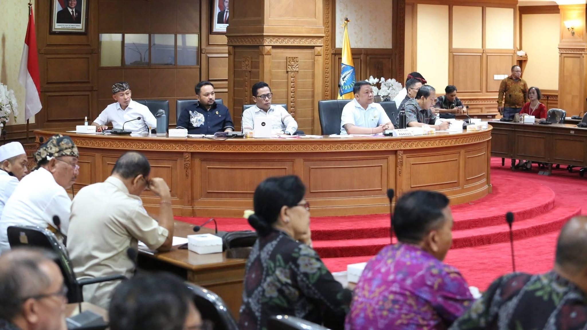 Bahasi Raperda Pemberdayaan Ormas, Pansus DPRD Badung Serap Aspirasi Masyarakat dan Tokoh Daerah