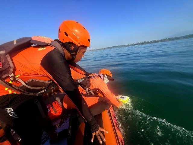WNA Asal Inggris Diduga Terseret Arus di Pantai Tembles Jembrana, Tim SAR Gelar Pencarian
