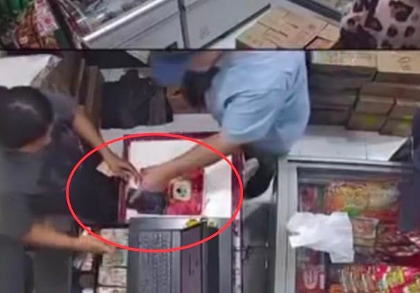 Modus Lihat Pecahan Uang di Laci Kasir, WNA di Badung Diduga Hipnotis Karyawan Toko