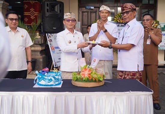 Sentil Pelayanan PDAM Klungkung di HUT ke-34, Bupati Satria: Respon Cepat, Keluhan Jangan Didiamkan
