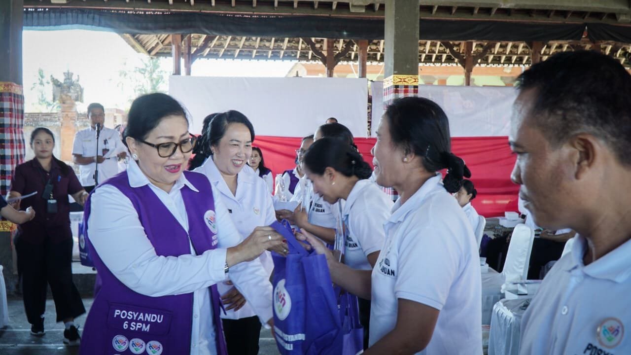 Aksi Sosial Posyandu Provinsi Bali di Bangli,  “Membina dan Berbagi”