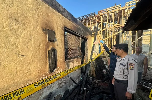Rugi Rp 150 Juta ! Dapur Warga Kawan Bangli Ludes Terbakar Akibat Kelalaian Tungku