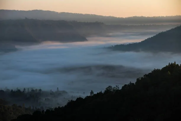 Prakiraan Cuaca Bali Selasa 29 September 2026, Suhu Bangli Tembus 16°C, Gelombang Tinggi Laut Selatan