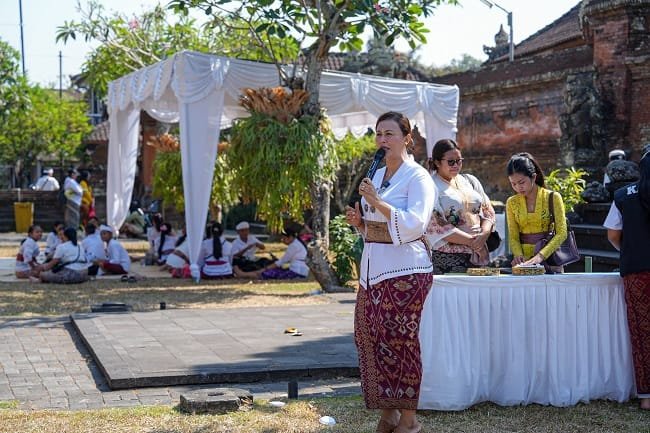 Dukung Generasi Muda Lestarikan Adat, Pemkab Badung Gelontorkan Hibah Rp 500 Juta untuk Festival Kapal 2026