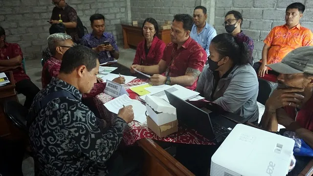 Monev di Banjarangkan, Wabup Klungkung Minta Desa Efisiensi Anggaran dan Gali Potensi Lokal