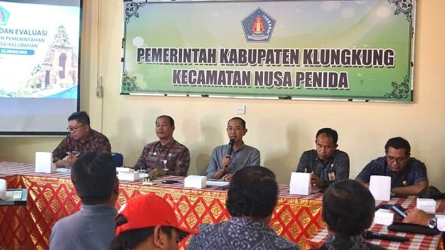 Wabup Tjok Surya Minta Pengelolaan Sampah Diperketat dan IKD Digenjot
