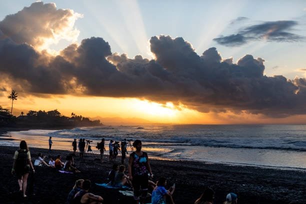 Cuaca Bali Kamis 24 September 2026: Cerah Berawan Bersahabat, tapi Laut Selatan Cukup Ekstrem
