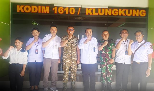 Terobosan Disdukcapil-Kodim Klungkung : TNI Pensiun Langsung Terima KTP Baru – Bebas Berpolitik