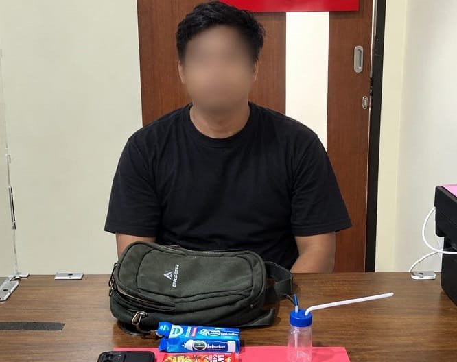 Kelabuhi Petugas Pakai Kemasan Inhaler, Pemuda Asal Mojokerto Dibekuk Satresnarkoba Polresta Denpasar