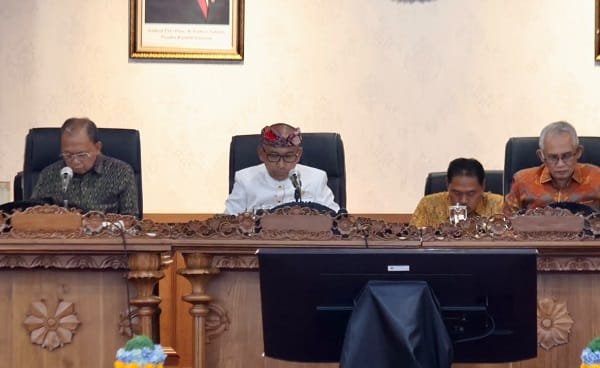 Bahas APBD Perubahan 2026 Bersama DPRD, Gubernur Bali Soroti Pungutan Turis Asing Hingga Harga Tanah