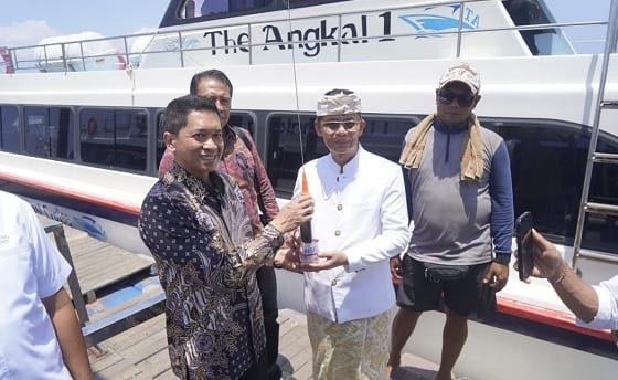 Cegah Kecelakaan Laut di Nusa Penida, Bupati Made Satria Terima Hibah Canggih dari ITS Surabaya