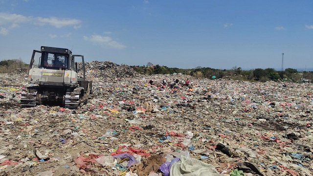 Tindak Lanjuti Pengaduan Bau TPA Bengkala, Wabup Supriatna Turun Langsung ke Perumahan Alam Sutra