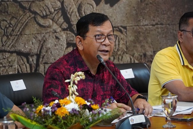 Pasokan Anjlok di Bawah 50 Persen, Bupati Sutjidra Langsung Hubungi Pertamina Demi Kepentingan Warga Buleleng