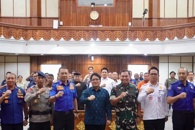 Tanggap Darurat Kurang dari 15 Menit, Wagub Giri Prasta Pangkas Birokrasi Penanganan Kebakaran di Bali
