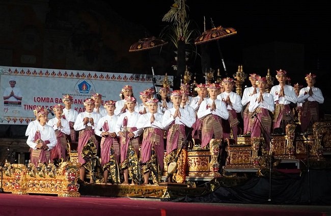 Semarak AKSIKU 2026 di Klungkung : Uji Ketangkasan Gong Kebyar, Barong, Hingga Balaganjur Kreasi Duduk SMP