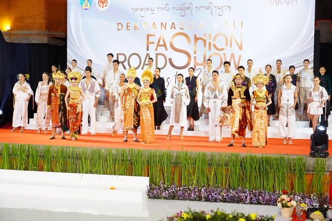 Buka Peluang Tampil di Luar Negeri, Putri Koster Dorong Desainer Buleleng Unjuk Gigi