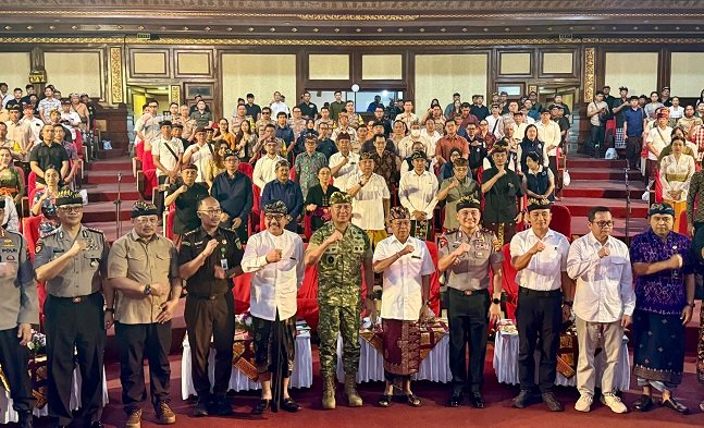 Polda Bali Catat 1.583 Aduan Kejahatan Siber Sepanjang 2026, Gubernur Koster Tegaskan Pentingnya Literasi Digital