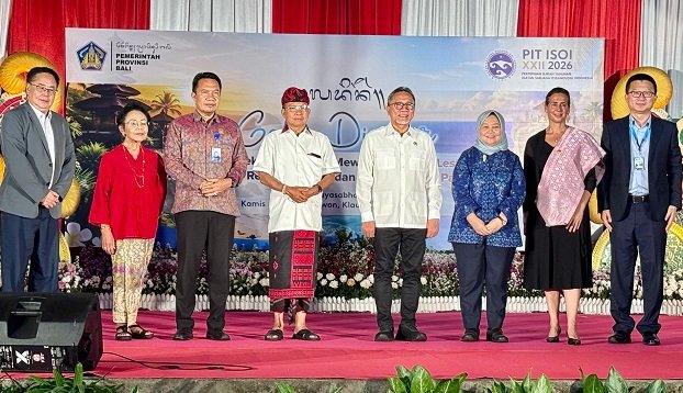 Gubernur Koster Dorong Pengembangan Potensi Kelautan Berbasis Riset untuk Perkuat Ekonomi Kerthi Bali