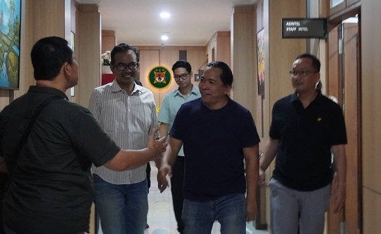 Asyik Liburan Bareng Anak Istri di Bedugul, Buronan Kasus Penipuan Rp 50 Miliar Dibekuk